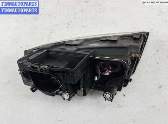 купить Фара правая на Audi A4 B6 (2001-2004)