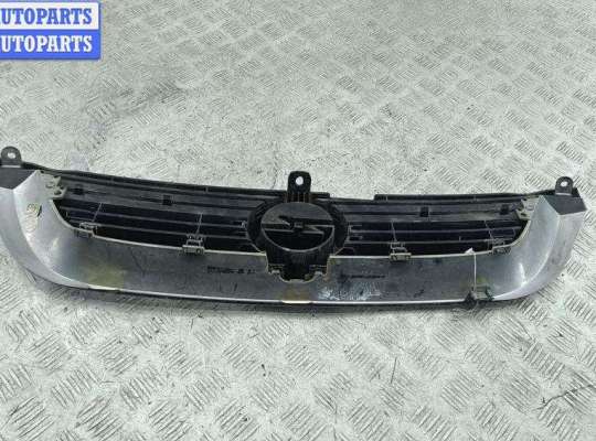 купить Решетка радиатора на Opel Vectra B (1995-2002)