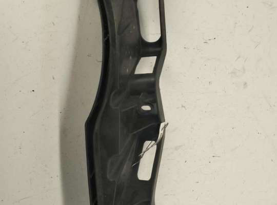 купить Кронштейн бампера переднего на Volkswagen Passat B6