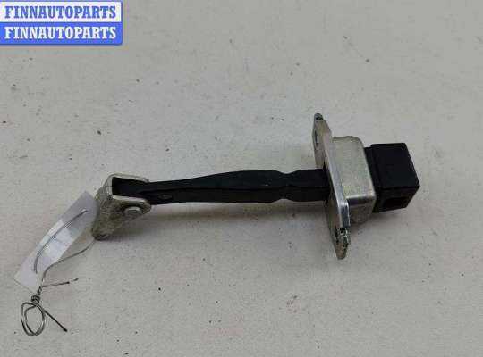 Ограничитель открывания двери передней MT559046 на Mitsubishi Grandis