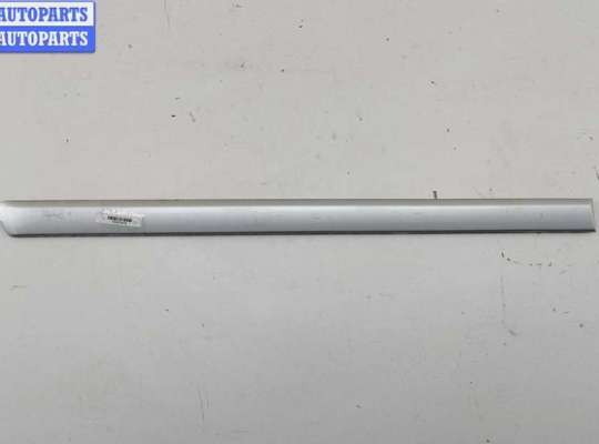 купить Молдинг двери задней правой на Audi A4 B7 (2004-2008)