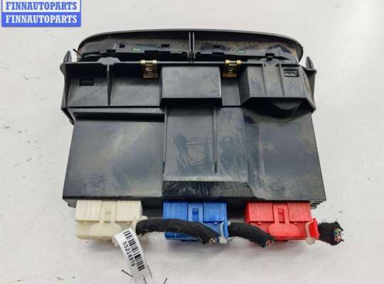 купить Переключатель отопителя на Volkswagen Sharan (1995-2000)