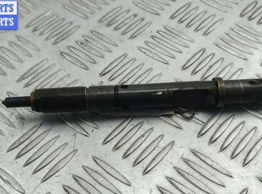 Форсунка топливная на Audi A6 (C5)