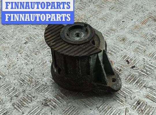 купить Подушка крепления двигателя на Mercedes C-Class W204 (2007-2015)