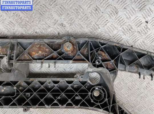 купить Рамка передняя (панель кузовная, телевизор) на Ford Focus I (1998-2005)