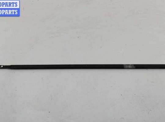 купить Молдинг стекла двери передней правой наружный на Seat Alhambra (2000-2010)