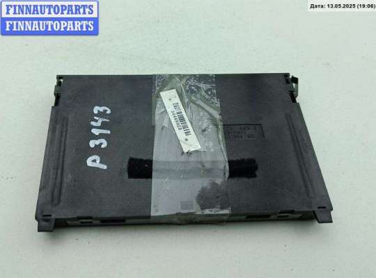 купить Подстаканник на Volkswagen Golf-4