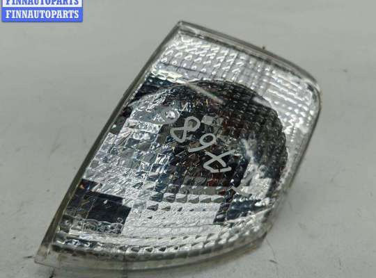 Поворотник (указатель поворота) правый VG2751262 на Volkswagen Passat B5