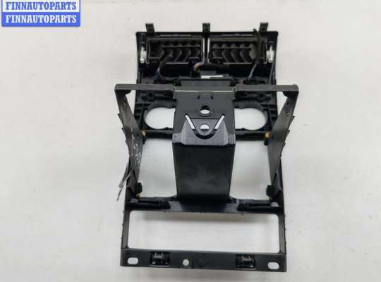 купить Рамка магнитолы на Ford Mondeo III (2000-2007)