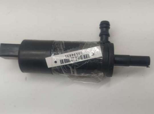 купить Насос (моторчик) омывателя фар на Audi Q7 4L (2005-2015)