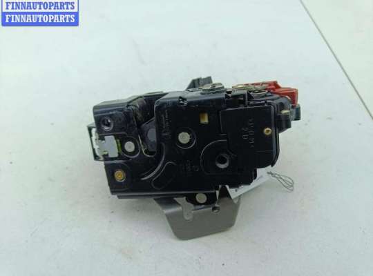 купить Замок двери задней левой на Audi A4 B6 (2001-2004)
