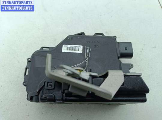 купить Замок двери задней левой на Audi A4 B6 (2001-2004)