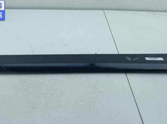 купить Молдинг двери задней левой на Audi A4 B7 (2004-2008)