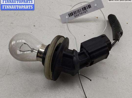 купить Патрон лампы указателя поворота на Renault Modus