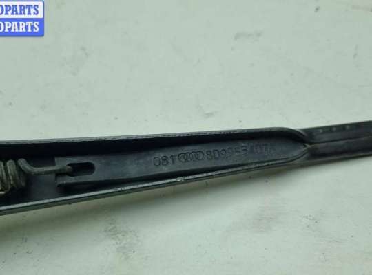 купить Щеткодержатель (поводок стеклоочистителя) задний на Volkswagen Passat B5+ (GP)