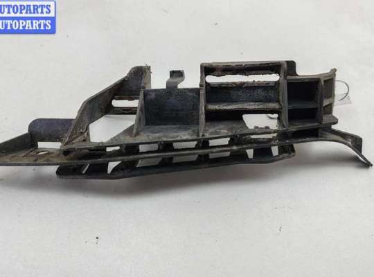 Кронштейн бампера переднего PG1225275 на Peugeot 307