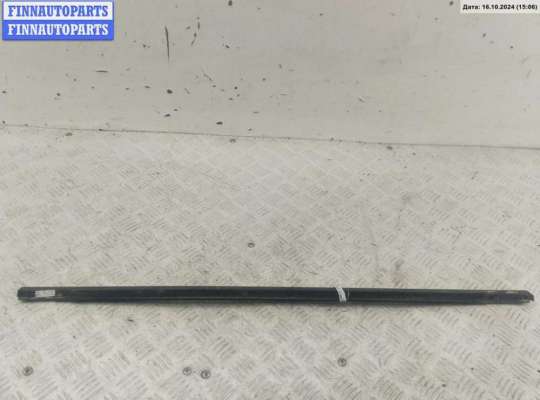 Уплотнитель стекла на Volkswagen Passat B5+ (3B, GP)