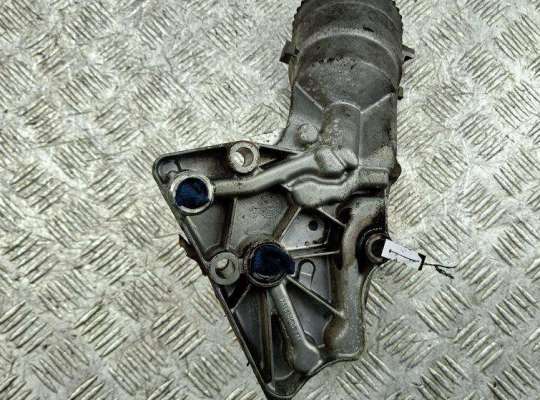 Корпус масляного фильтра OP2401968 на Opel Astra H (2004-2009)