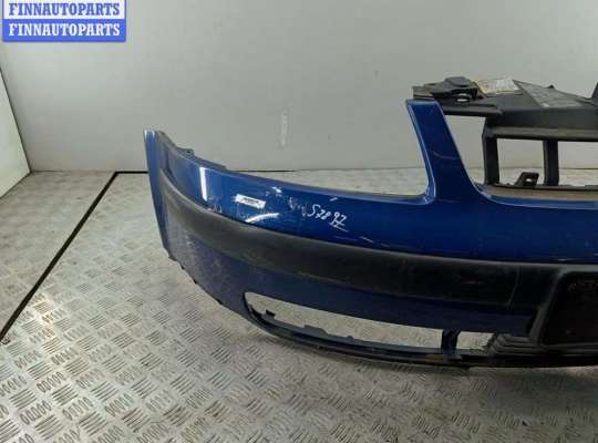 Бампер передний на Volkswagen Passat B5 (3B)