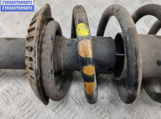 купить Стойка подвески передняя правая на Audi A6 C5 (1997-2005)