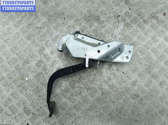 купить Педаль сцепления на Opel Zafira A (1999-2005)