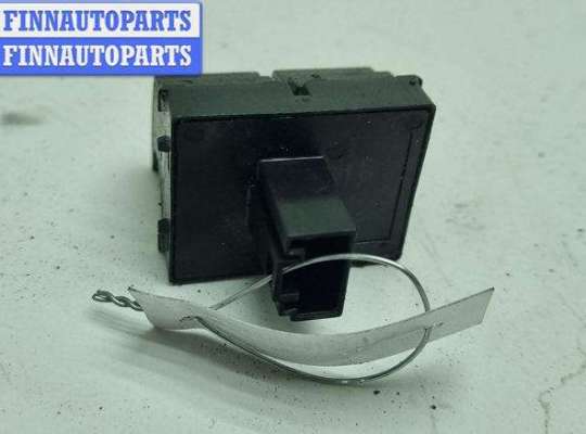 купить Кнопка стеклоподъемника переднего левого на Volkswagen Golf-5