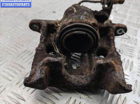 Суппорт передний правый VG2773509 на Volkswagen Transporter T4