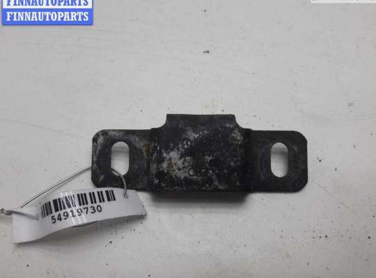 Кронштейн радиатора VG2225045 на Volkswagen Passat B5