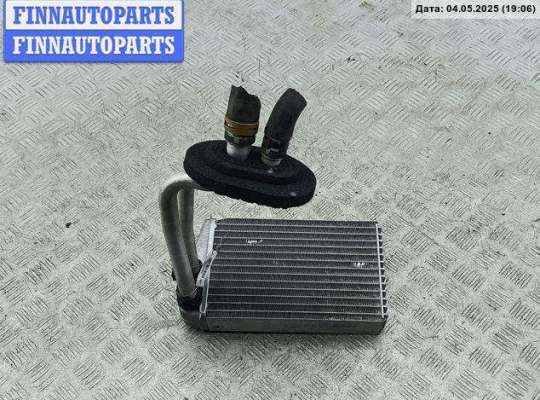 Радиатор отопителя (печки) RN1413139 на Renault Scenic II (2003-2009)