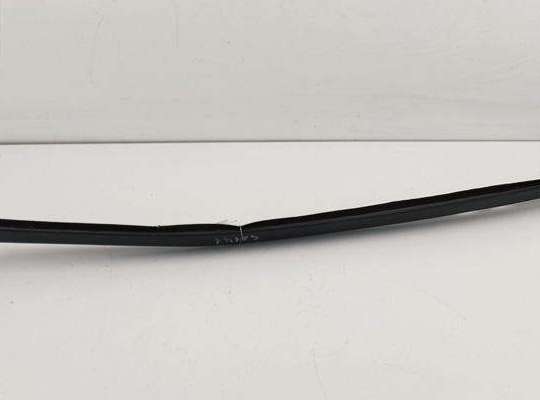Молдинг лобового стекла OP2420365 на Opel Astra G (1998-2004)