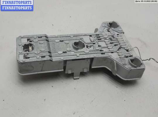 Плата фонаря заднего левого VG1361552 на Volkswagen Passat B5