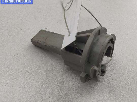 купить Патрон лампы фонаря на Volkswagen Passat B5+ (GP)