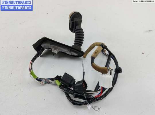купить Проводка двери на Mazda 3 (2003-2008) BK