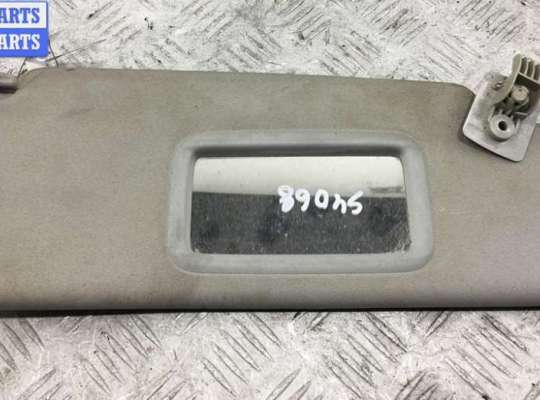 Козырек солнцезащитный правый VG2626539 на Volkswagen Golf-3