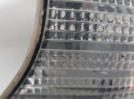 купить Поворотник (указатель поворота) левый на BMW 5 E34 (1987-1996)