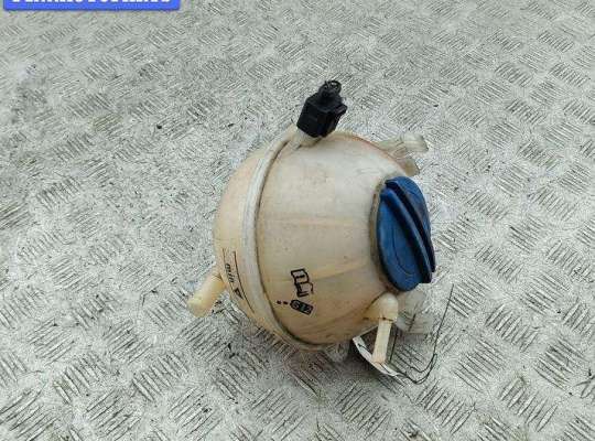 купить Бачок расширительный на Skoda Octavia mk2 (A5 1Z) 2004-2013