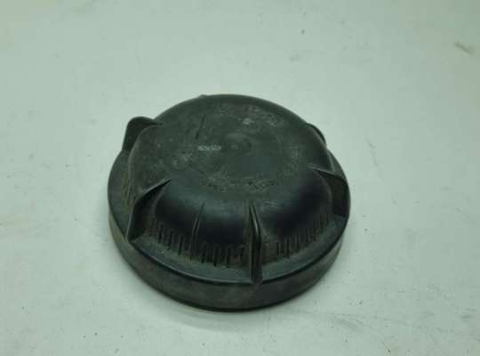 купить Крышка (заглушка) задняя фары левой на Volkswagen Golf-3