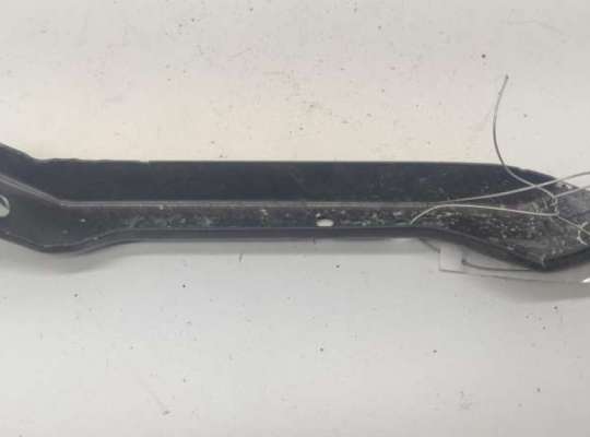 купить Кронштейн крепления на Audi A6 C6 (2004-2011)