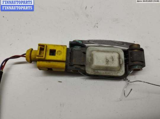 купить Датчик удара (Airbag) на Audi A4 B6 (2001-2004)