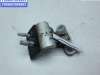 купить Петля крышки (двери) багажника на Volkswagen Passat B5