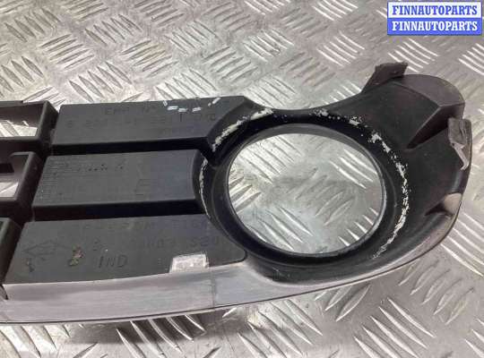 купить Заглушка (решетка) в бампер передний на Renault Scenic Scenic II (JM) 2003-2006