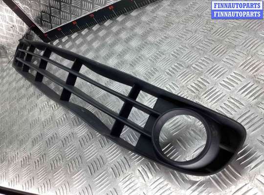 купить Заглушка (решетка) в бампер передний на Renault Scenic Scenic II (JM) 2003-2006