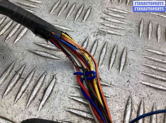 купить Проводка двери на Hyundai Terracan Terracan (HP) 2001-2007