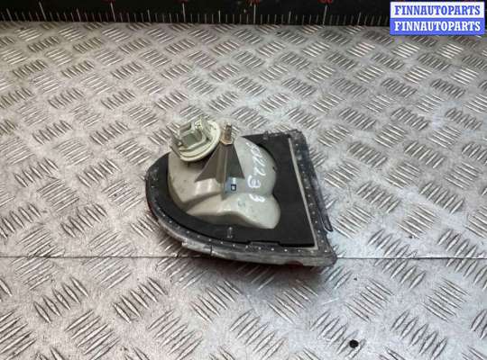 купить Фонарь крышки багажника левый на Ford Escort Escort V 1990-1995