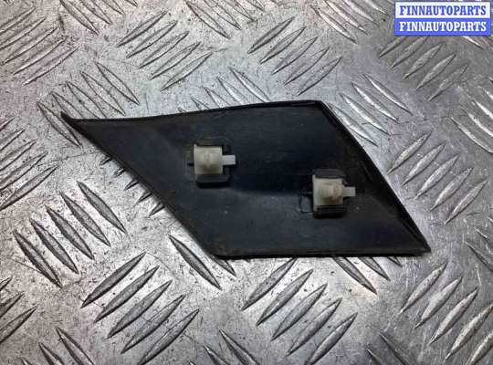 купить Молдинг крыла заднего левого на Volkswagen Passat Passat B4 (3A) 1993-1997