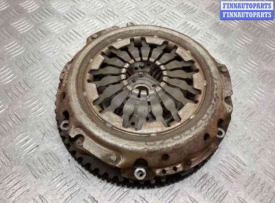 Купить Комплект сцепления на Renault Scenic Scenic II (JM) 2003-2006 Комплект сцепления RN1526397 на Renault Scenic Scenic II (JM) 2003-2006