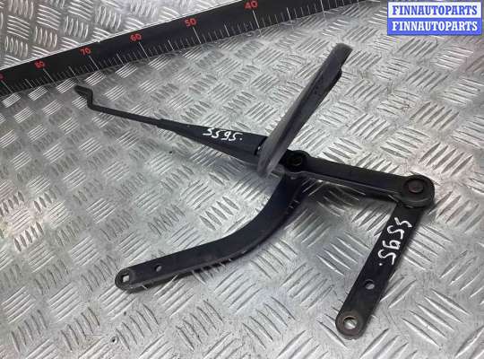 купить Щеткодержатель (поводок стеклоочистителя, дворник) на Mercedes C C (W203) 2000-2004