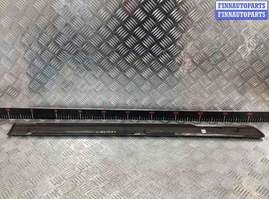 купить Молдинг двери передней правой на Chrysler Voyager Voyager IV (RG) 2001-2008