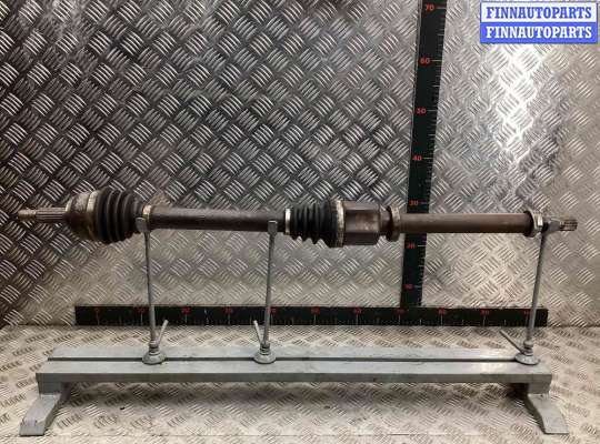 Полуось передняя правая (приводной вал, ШРУС) RN1519706 на Renault Scenic Scenic II (JM) 2006-2009 рестайлинг