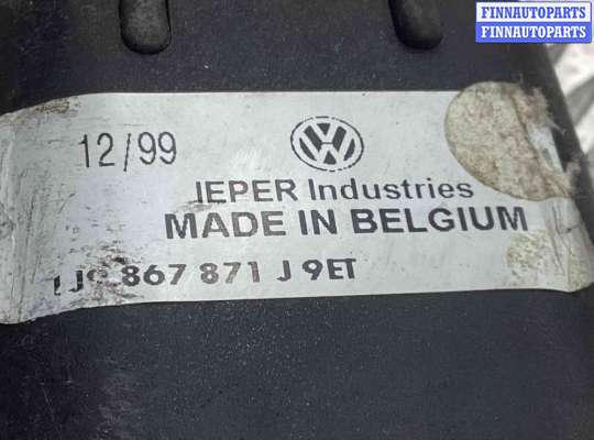 купить Шторка багажника на Volkswagen Golf Golf IV (1J) 1997-2004